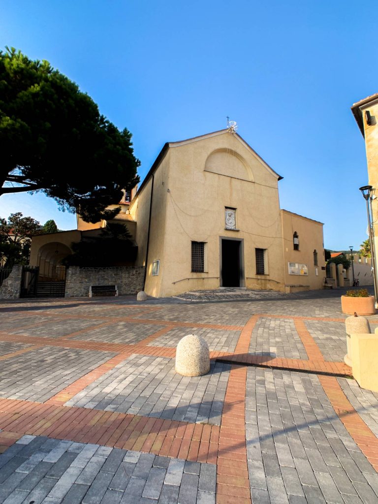 Visitare Pietra Ligure: La Guida Completa 3